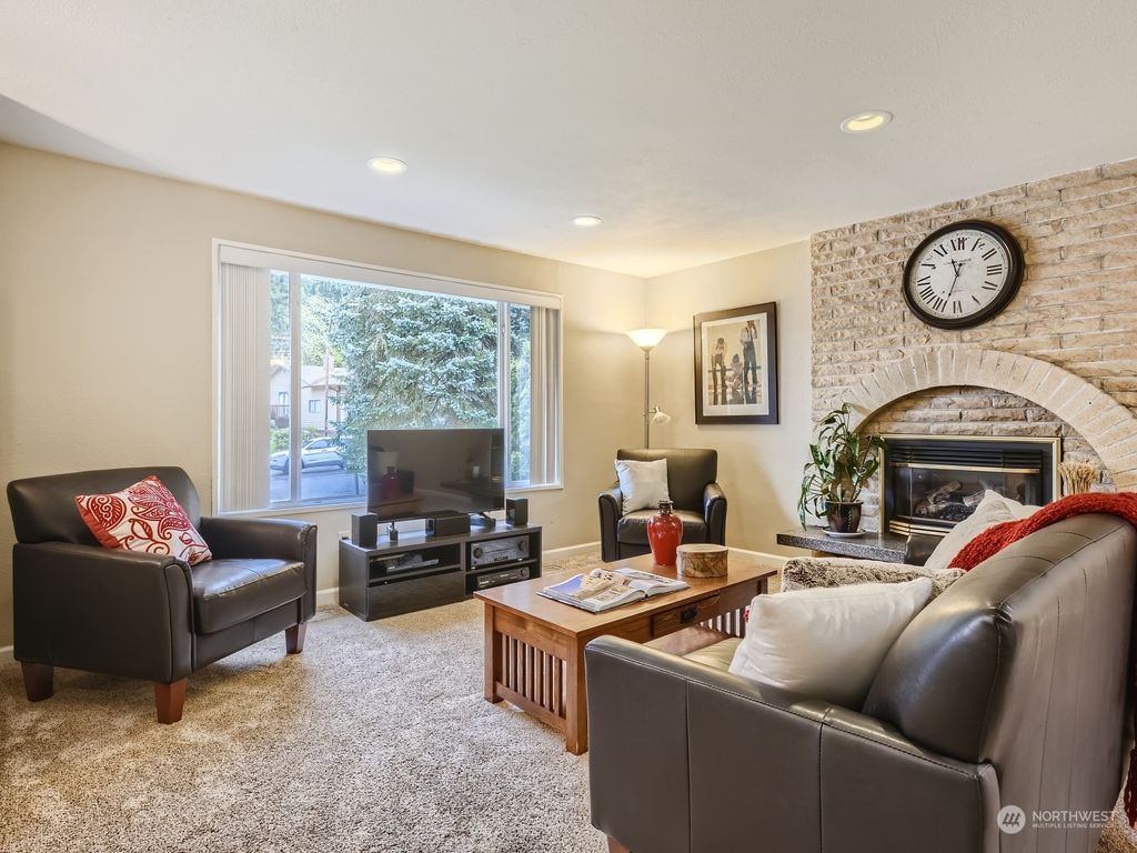 Photo of 12715 NE 136th Street, Kirkland, WA 98034 (MLS # 2065742)