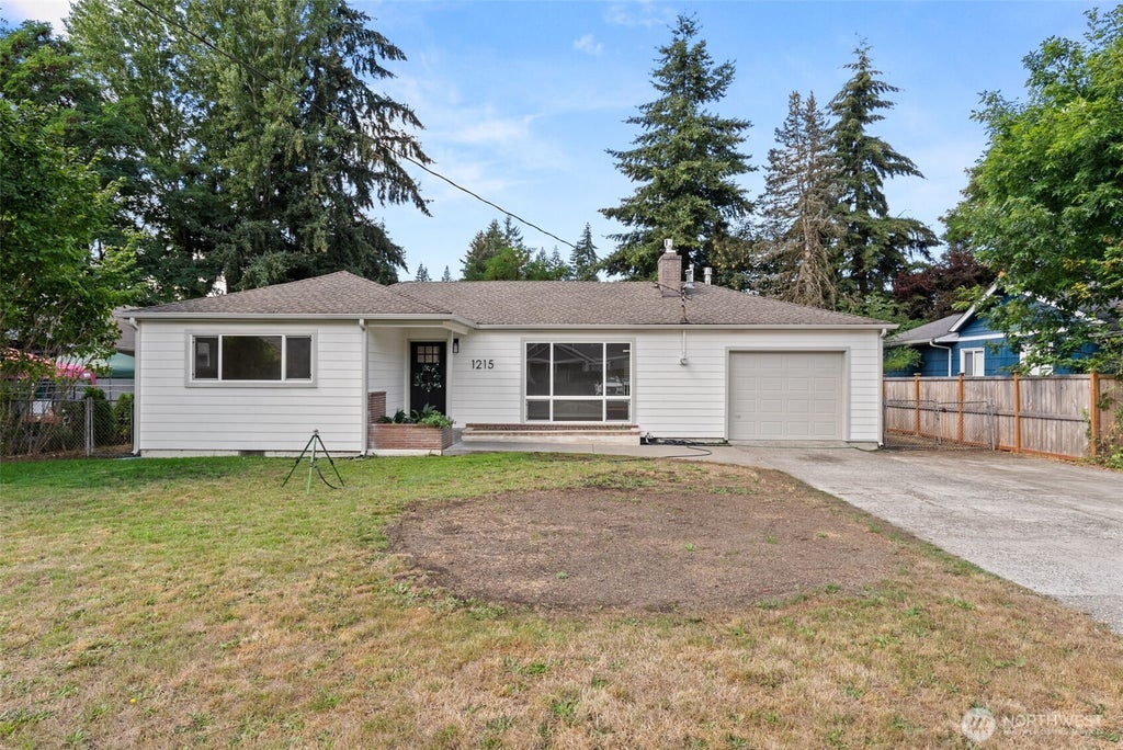 Photo of 1215 Hall Street SE, Lacey, WA 98503 (MLS # 2568425)