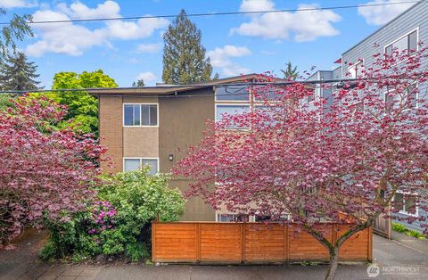 Photo of 6557 4th Avenue NE #9, Seattle, WA 98115 (MLS # 2524001)