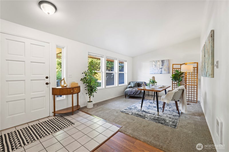 24 74th Street SW