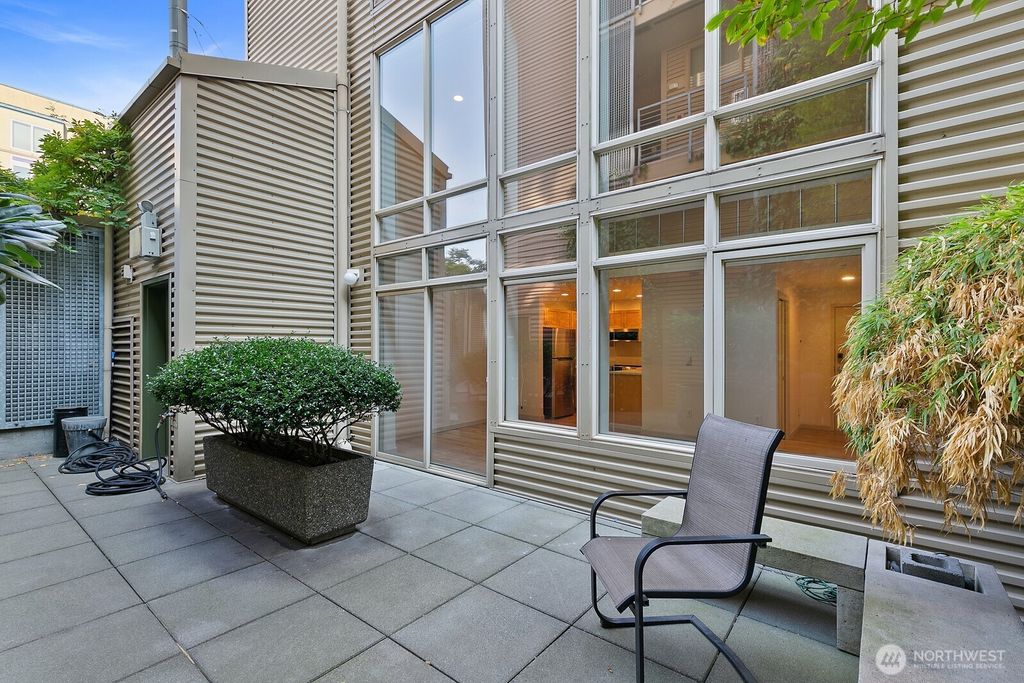 Photo of 2324 1st Avenue #210, Seattle, WA 98121 (MLS # 2401507)