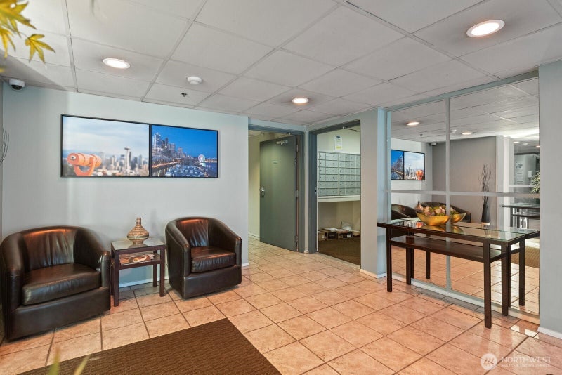 530 Melrose Avenue E 507