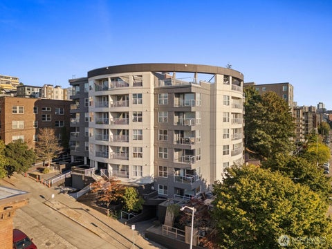 Photo of 530 Melrose Avenue E #507, Seattle, WA 98102 (MLS # 2570897)