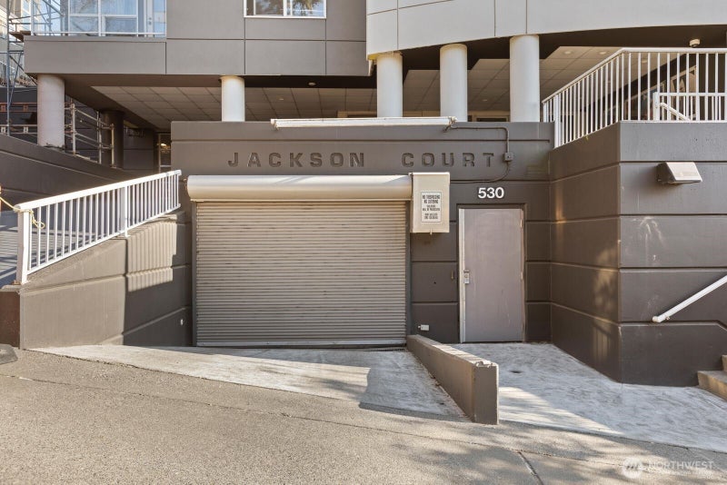 530 Melrose Avenue E 507