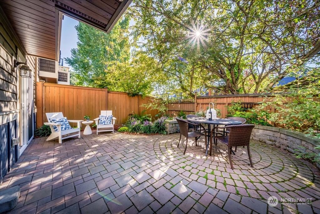 Photo of 6741 24th Avenue NW #B, Seattle, WA 98117 (MLS # 2276499)