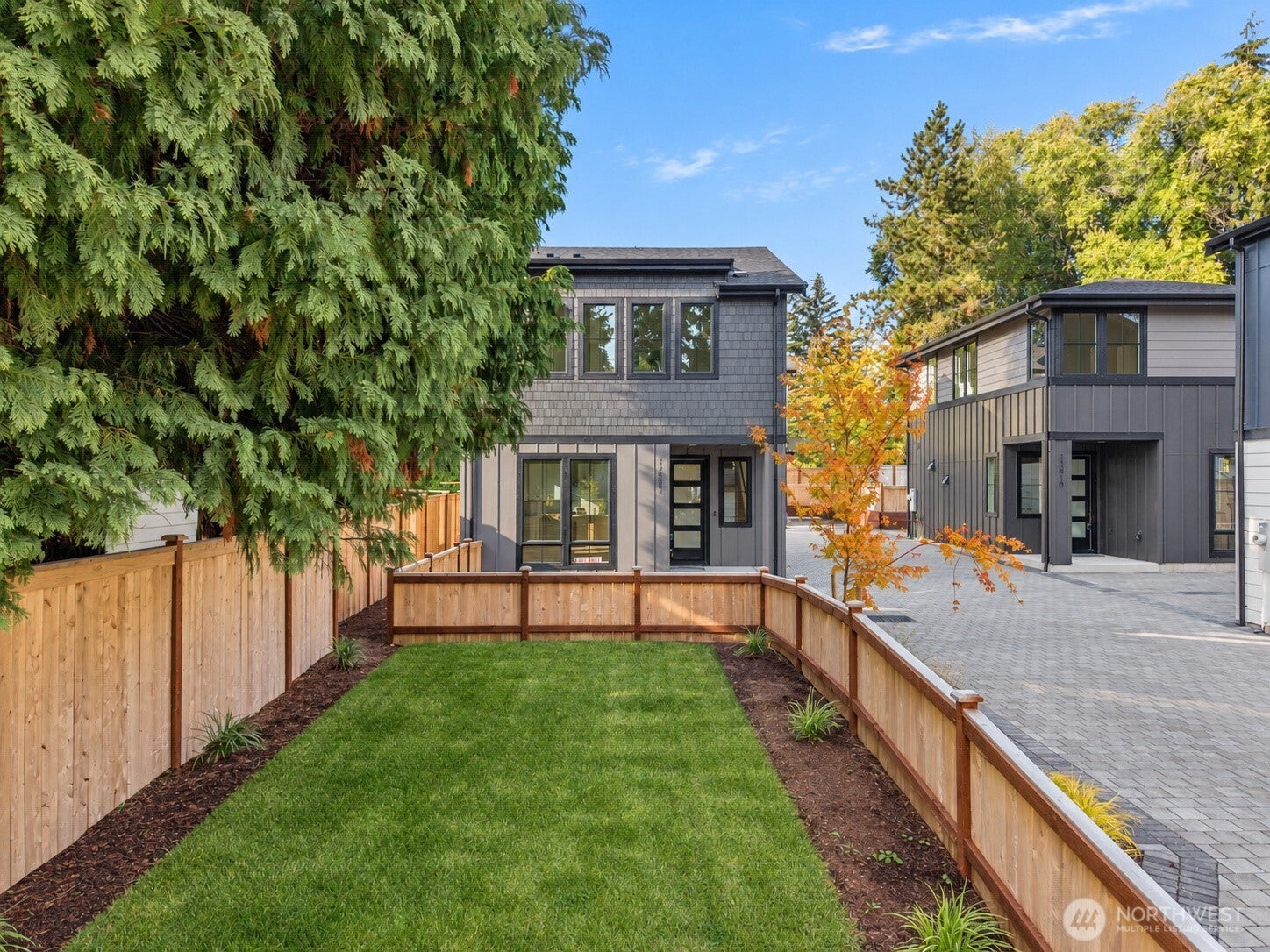 13807 84th Lane NE