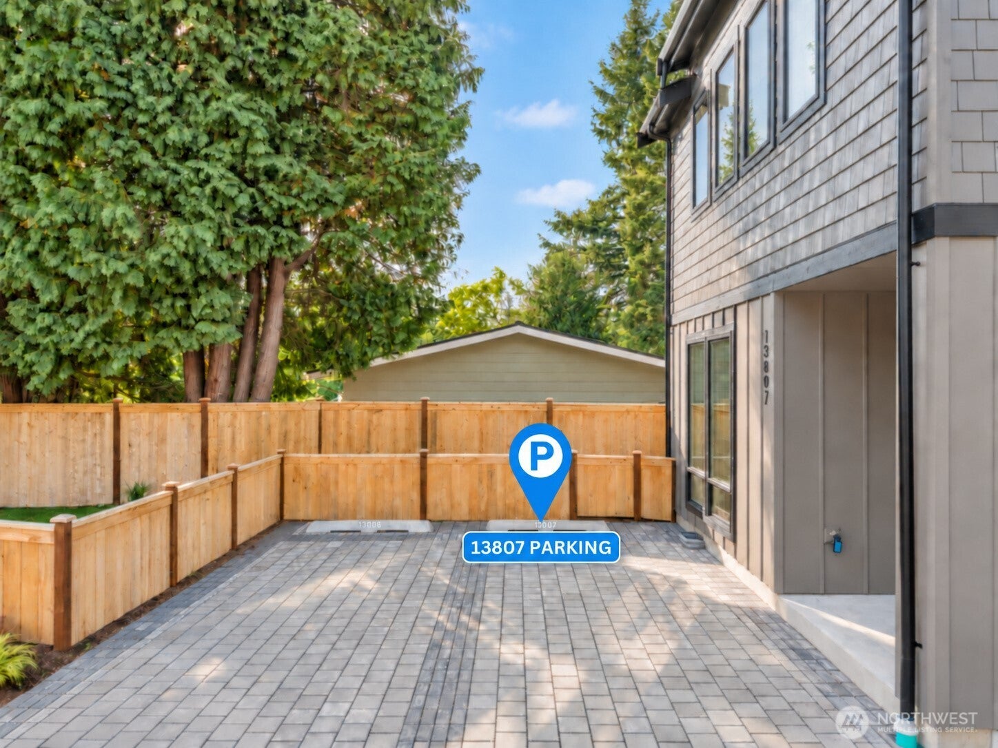13807 84th Lane NE