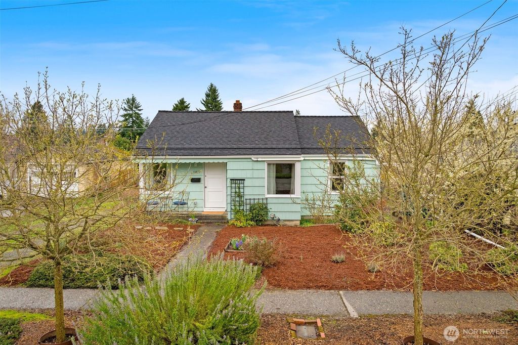 Photo of 11437 Cornell Avenue S, Seattle, WA 98178 (MLS # 2492210)