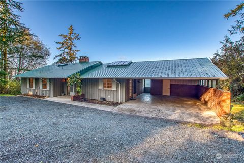 327 Sunset Avenue, Orcas Island, WA 98245 - MLS#: 2310825