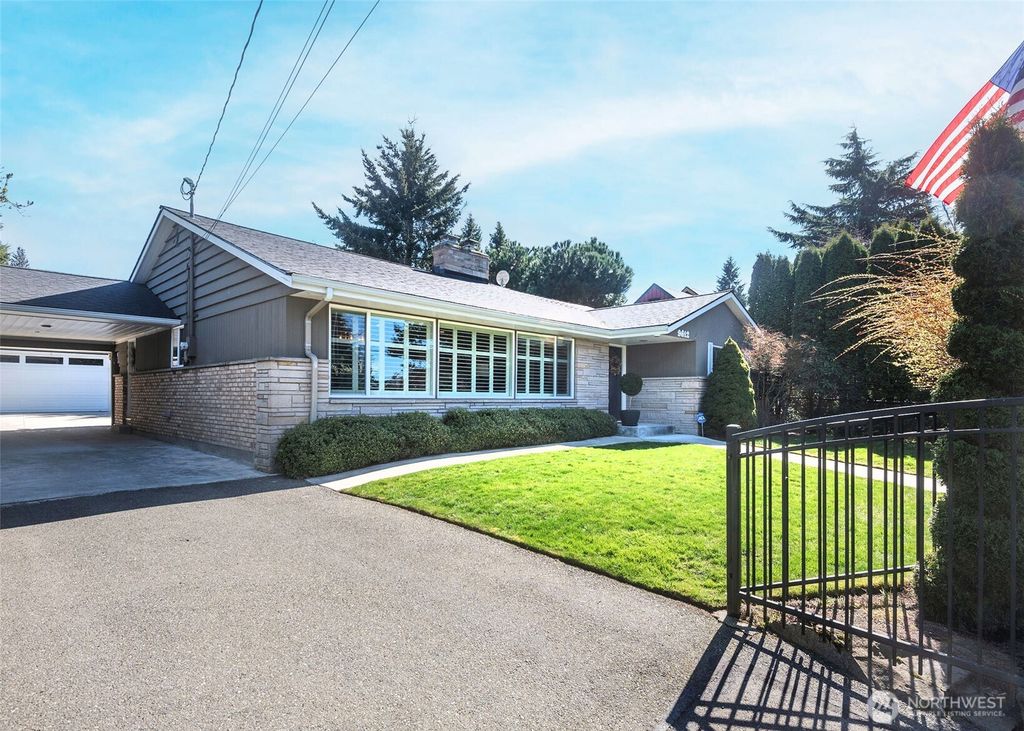 Photo of 9612 15th Avenue NW, Seattle, WA 98117 (MLS # 2497190)