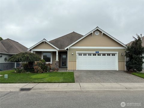 Photo of 800 Farmington Drive #6, Burlington, WA 98233 (MLS # 2427599)