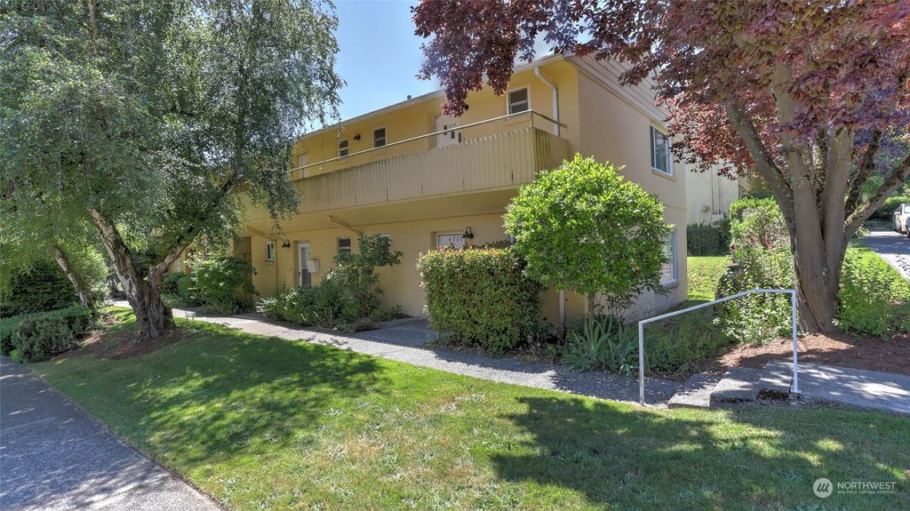 Photo of 4731 Terrace Drive NE, Seattle, WA 98105 (MLS # 2127005)