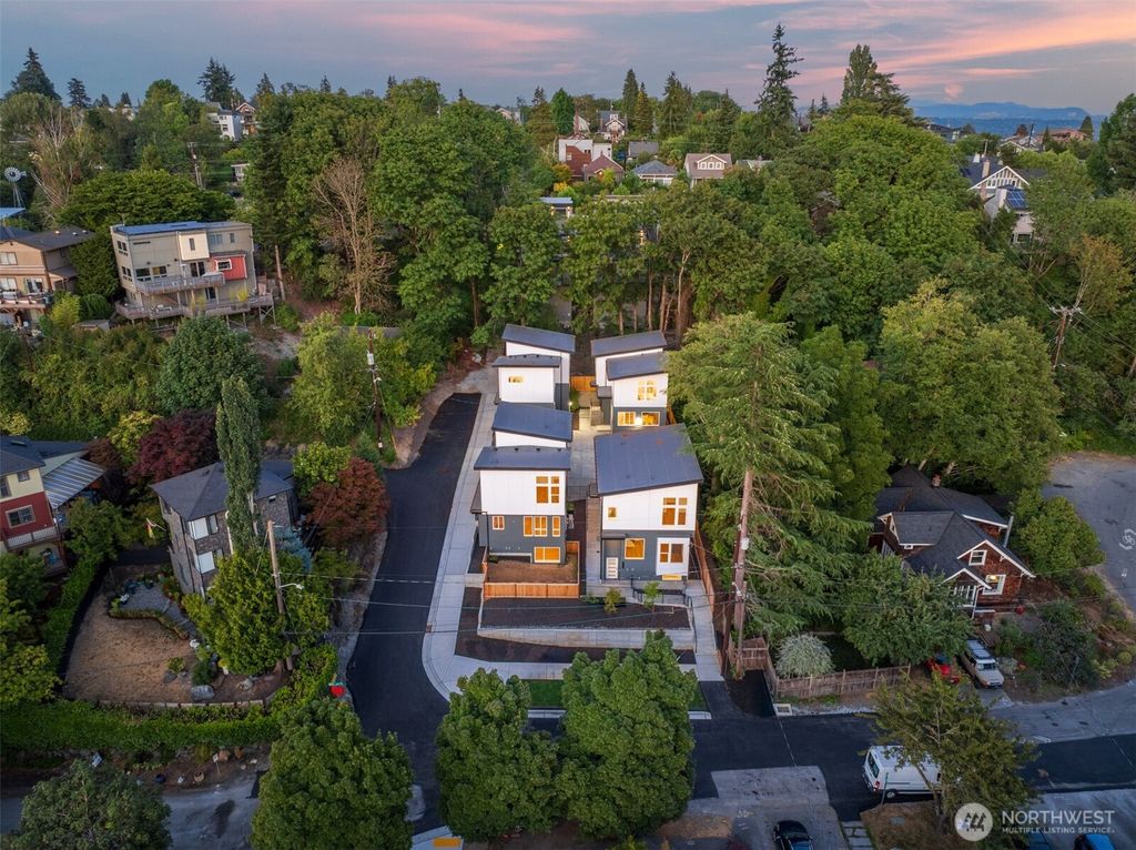 Photo of 2809 S Grand Street, Seattle, WA 98144 (MLS # 2428937)