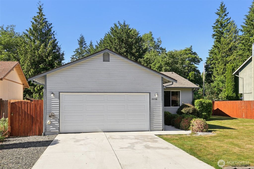 Photo of 21850 SE 271st Place, Maple Valley, WA 98038 (MLS # 2391846)