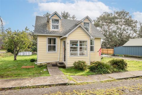 Photo of 110 Advent Avenue NE, Ilwaco, WA 98624 (MLS # 2301387) Photo of 110 Advent Avenue NE, Ilwaco, WA 98624 (MLS # 2301387)