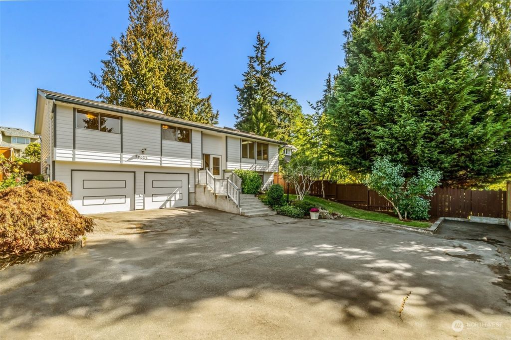 Photo of 20028 17th Avenue NW, Shoreline, WA 98177 (MLS # 2010373)