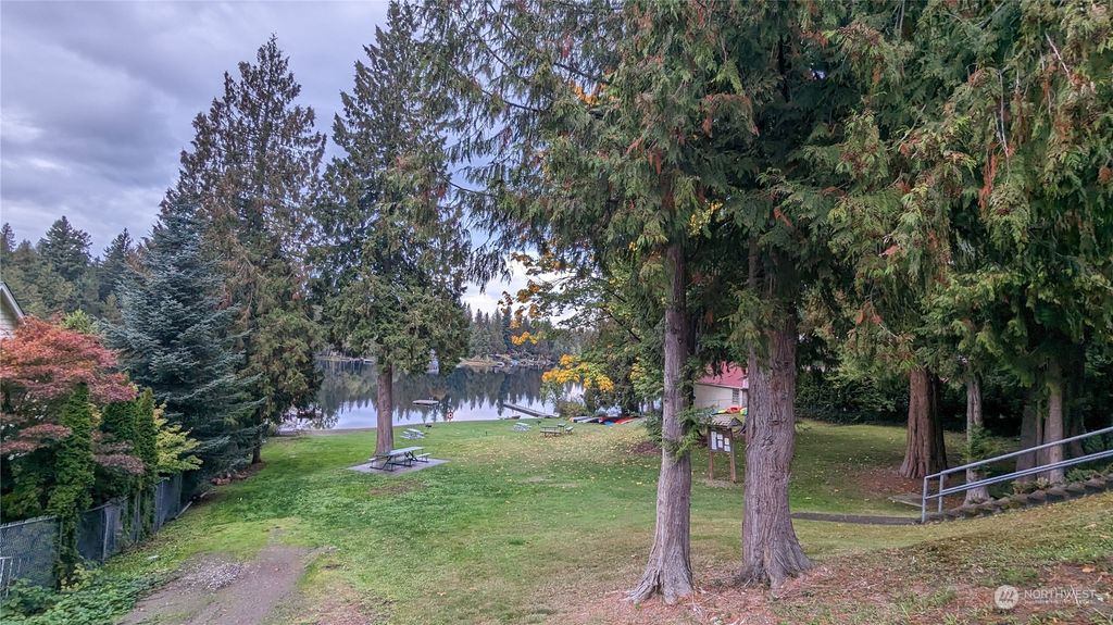 Photo of 209 xx SE 270th St, Covington, WA 98042 (MLS # 2181816)