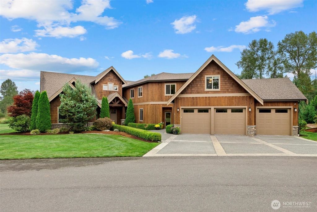 Photo of 4317 121st DR Dr NE, Lake Stevens, WA 98258 (MLS # 2422258)