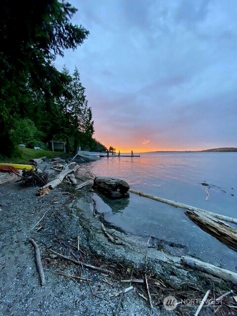 1268 Island Drive