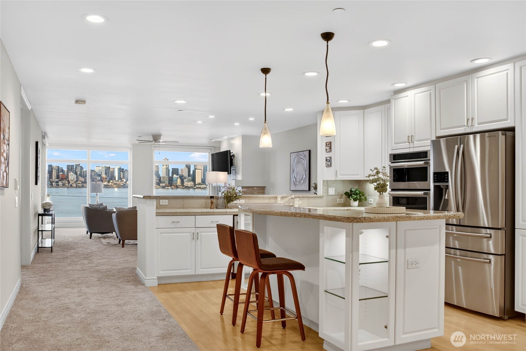 1661 Harbor Avenue SW 301