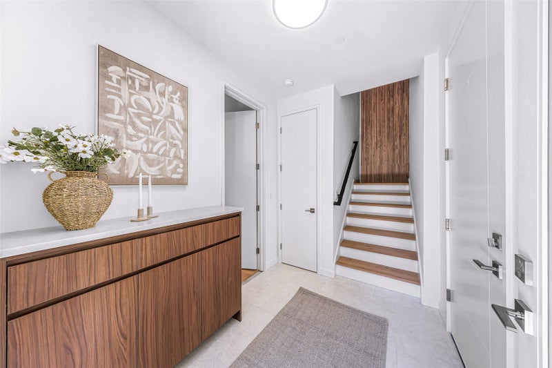 19215 77th Court NE 101