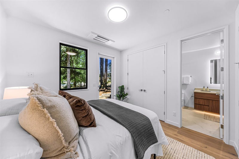 19215 77th Court NE 101
