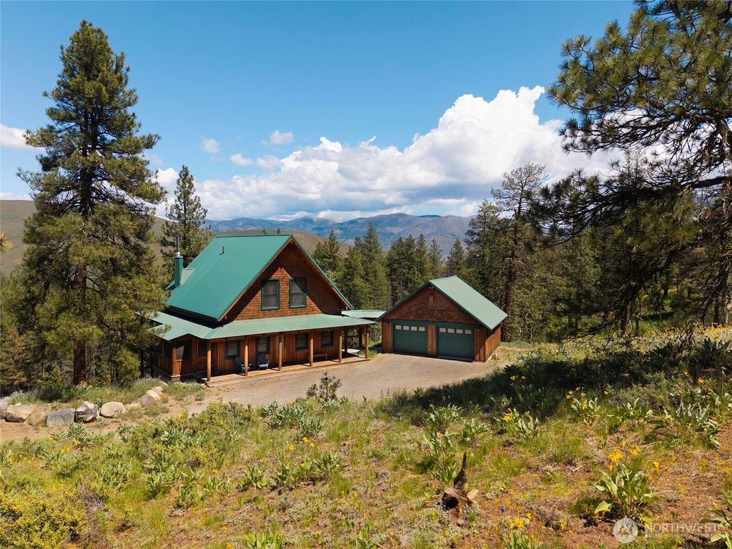 Photo of 21 Timber Creek Lane, Winthrop, WA 98862 (MLS # 2518497)