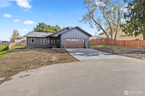 Photo of 1215 Rolling Hills Drive, Port Angeles, WA 98363 (MLS # 2487946)