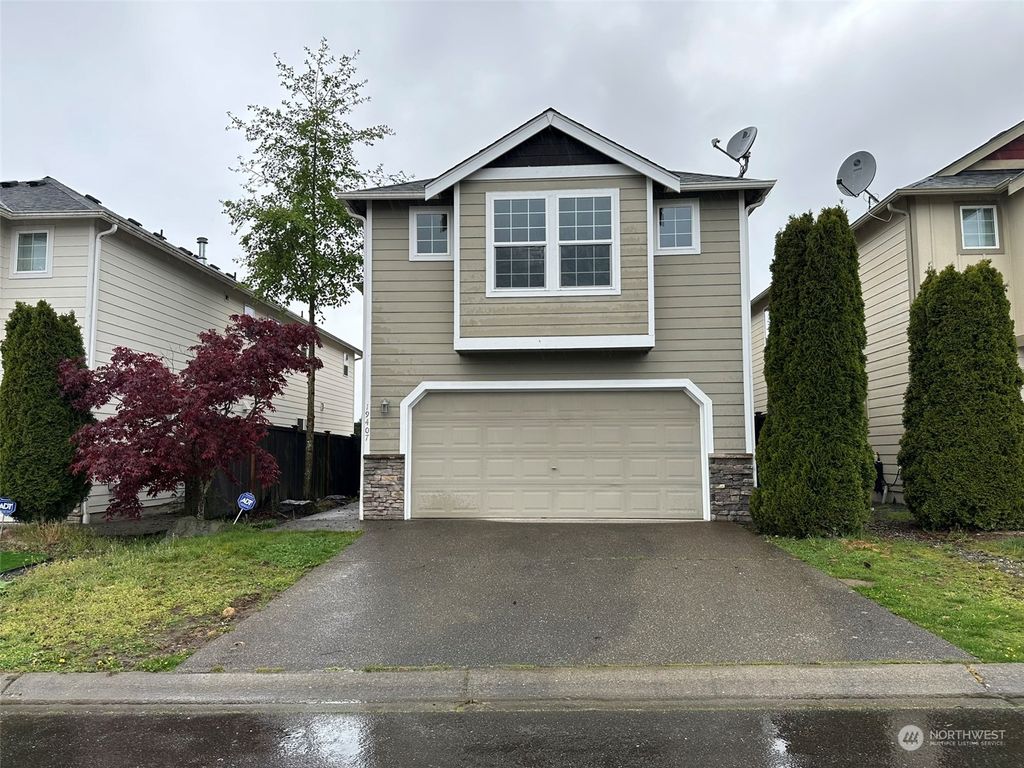Photo of 19407 115 Place SE, Kent, WA 98031 (MLS # 2227814)