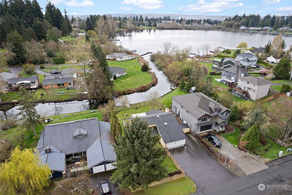 Photo of 701 19th Street, Snohomish, WA 98290 (MLS # 2215302)