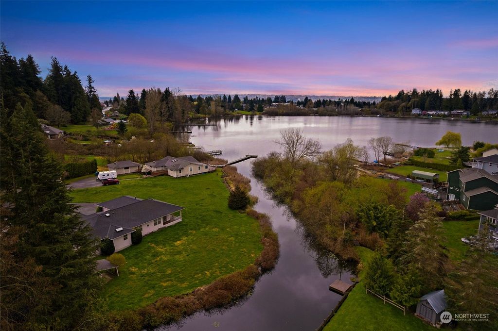 Photo of 701 19th Street, Snohomish, WA 98290 (MLS # 2215302)