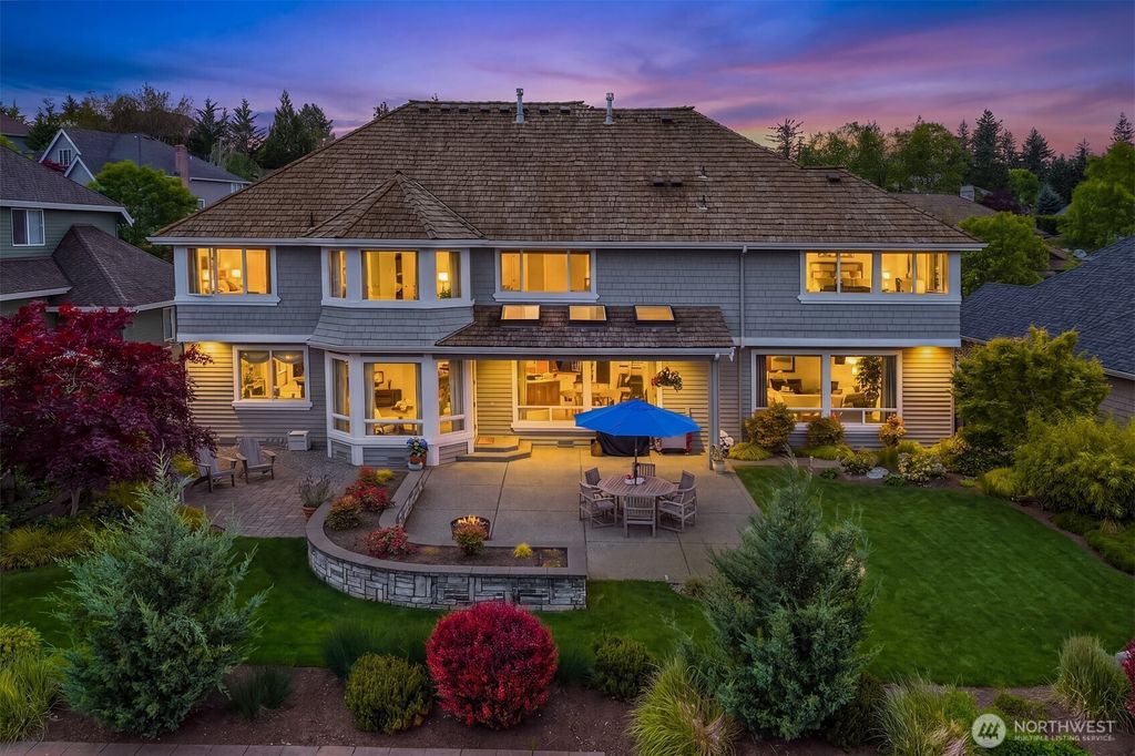Photo of 6606 Fairway Avenue SE, Snoqualmie, WA 98065 (MLS # 2525689)