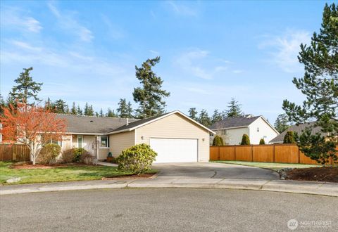 Photo of 1020 NW 14th Way, Oak Harbor, WA 98277 (MLS # 2478716)