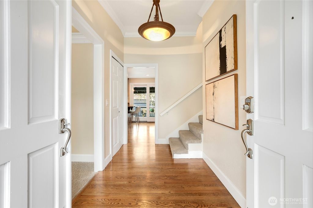 Photo of 10315 163rd Avenue NE, Redmond, WA 98052 (MLS # 2481453)