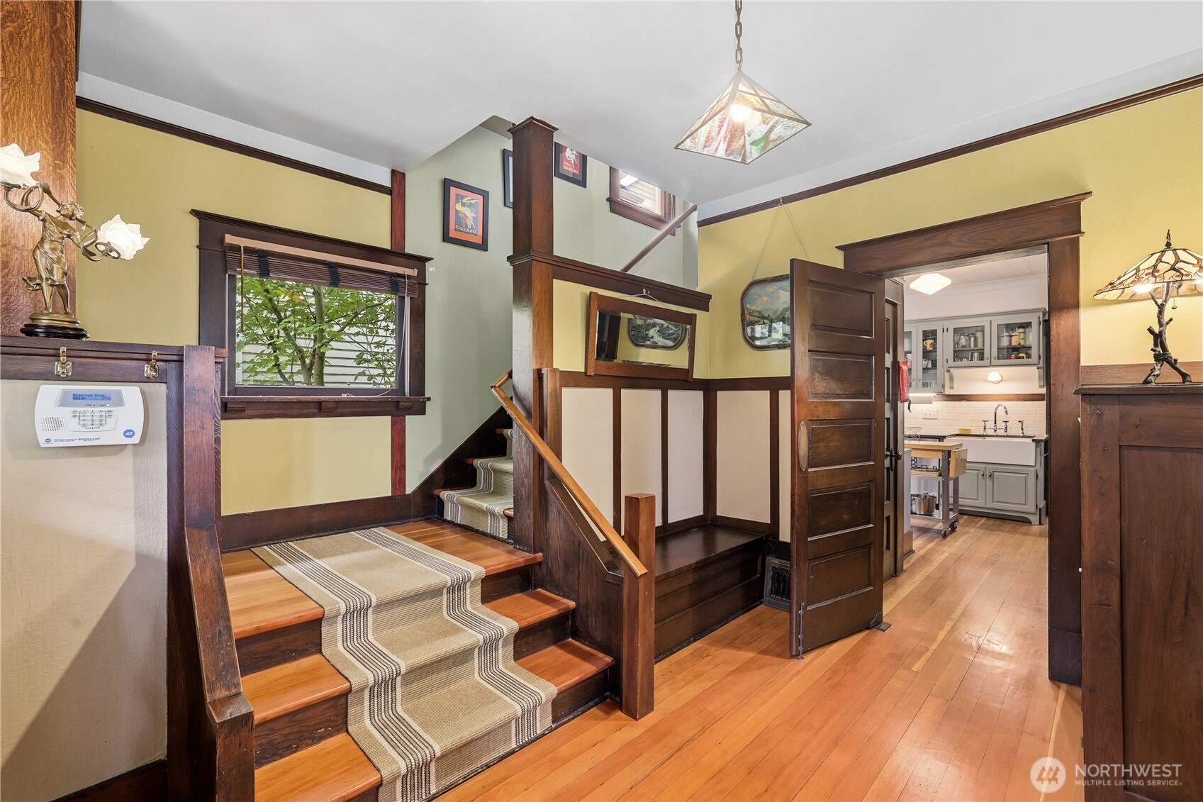 1912 N Steele Street