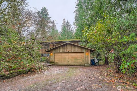 Photo of 21507 SE 248th Street, Maple Valley, WA 98038 (MLS # 2460516)