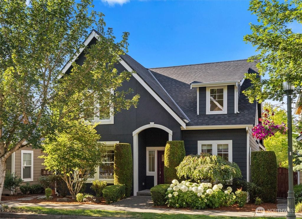 Photo of 2066 NE Nelson Lane, Issaquah, WA 98029 (MLS # 2370971)