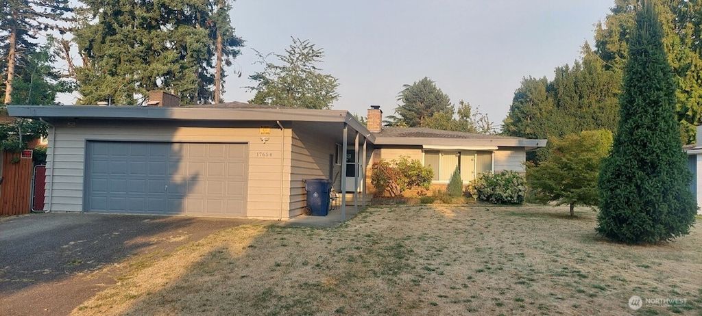 Photo of 17654 109th Avenue SE, Renton, WA 98055 (MLS # 2430815)