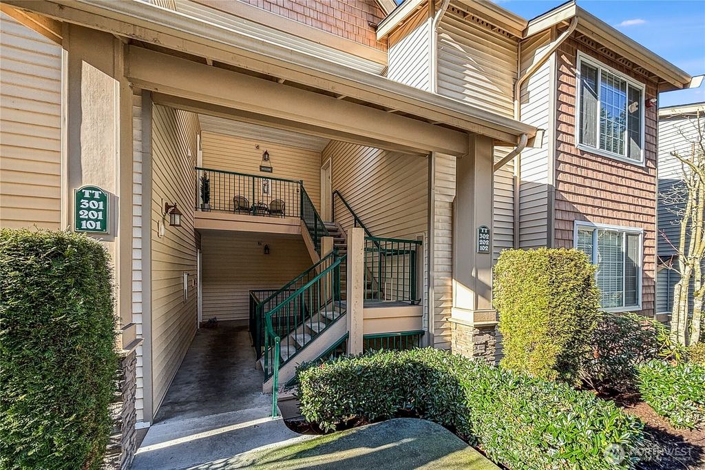 Photo of 4817 Morris Avenue S #TT302, Renton, WA 98055 (MLS # 2472911)