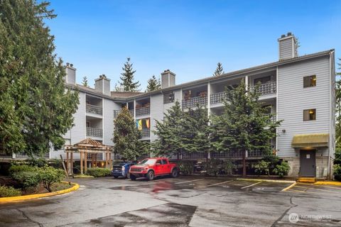 Photo of 710 N 160th Street #B112, Shoreline, WA 98133 (MLS # 2494727)