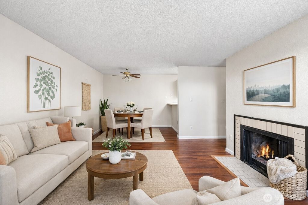 Photo of 2520 S 317th Street #103, Federal Way, WA 98003 (MLS # 2469966)