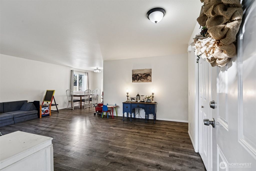 Photo of 5019 88th Street NE, Marysville, WA 98270 (MLS # 2449101)