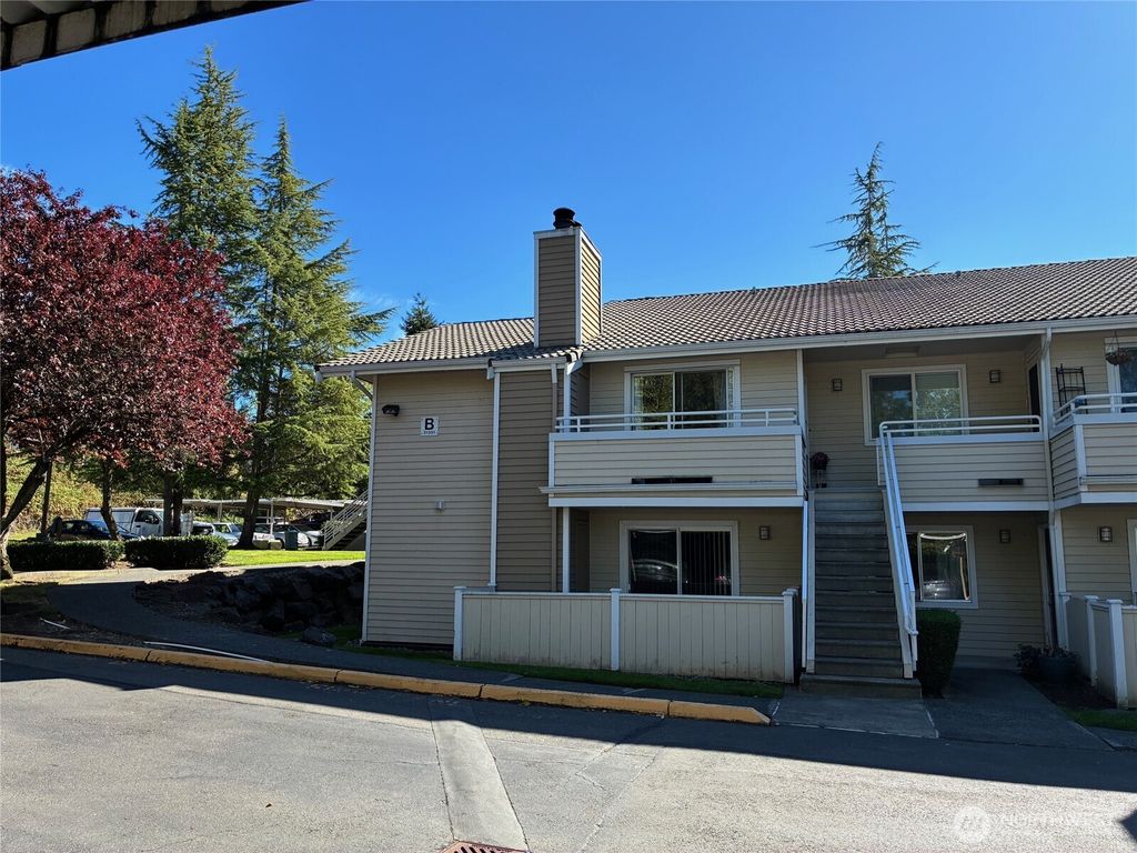 Photo of 21301 52nd Avenue W #B111, Mountlake Terrace, WA 98043 (MLS # 2438862)