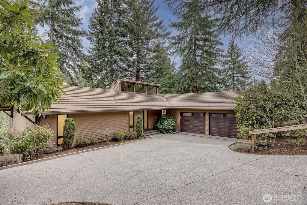 Photo of 9340 Mercerwood Drive, Mercer Island, WA 98040 (MLS # 2378752)