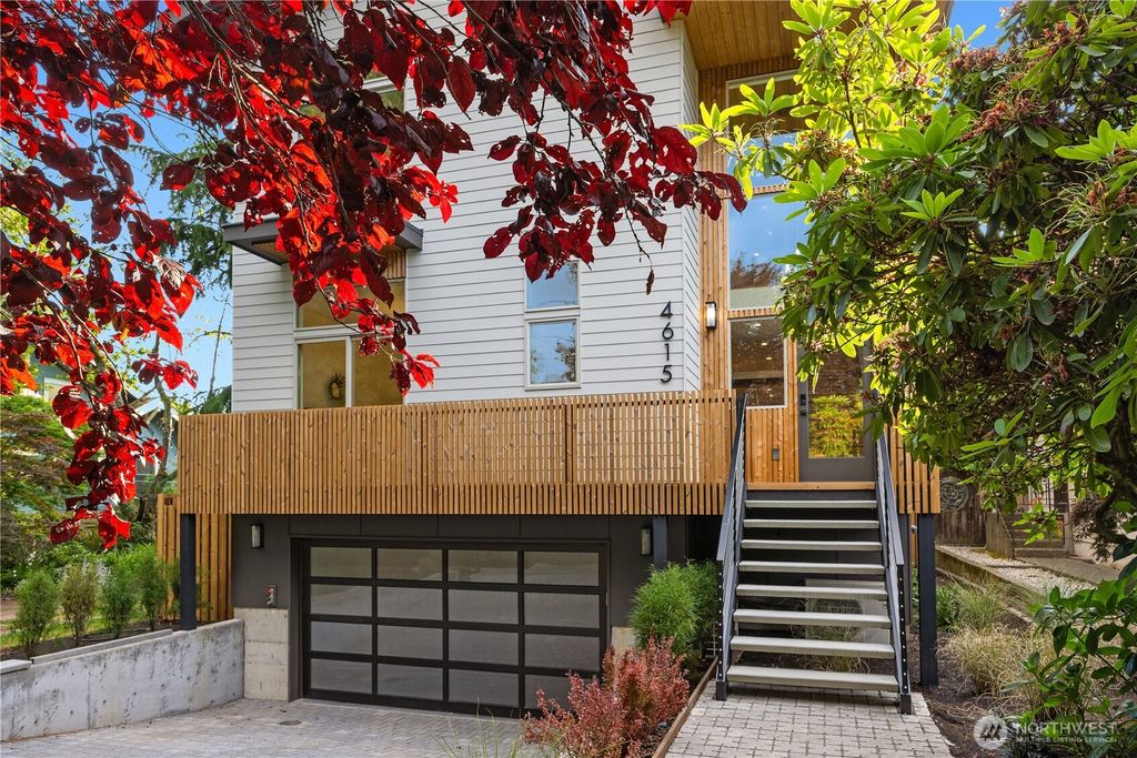 Photo of 4615 2nd Avenue NE, Seattle, WA 98105 (MLS # 2393421)