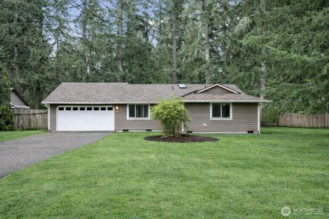 Photo of 3342 Stanford Court SE, Lacey, WA 98503 (MLS # 2498937)