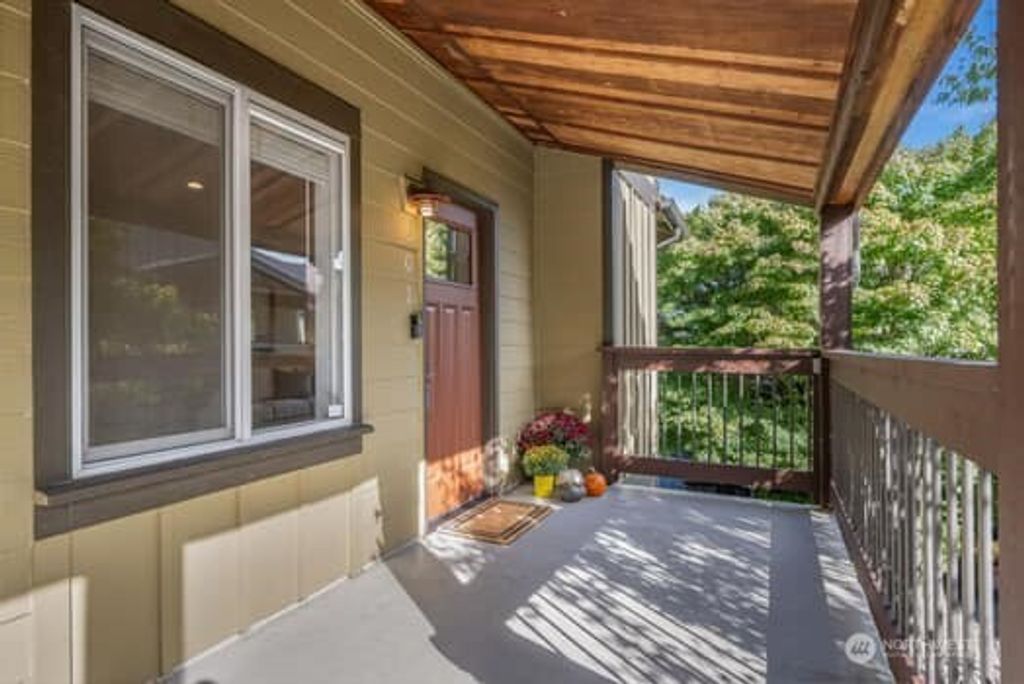 Photo of 21305 48th Avenue W #B201, Mountlake Terrace, WA 98043 (MLS # 2440609)