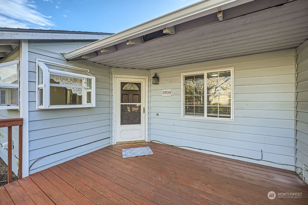 Photo of 11905 SE 260th Place, Kent, WA 98030 (MLS # 2323031)