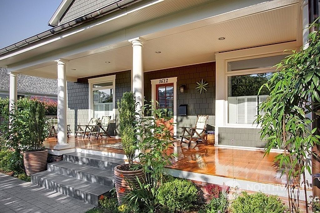 Photo of 1612 Warren Avenue N, Seattle, WA 98109 (MLS # 2271079)