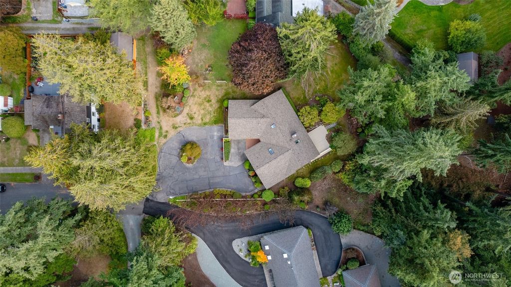 Photo of 1410 S 10th Street, Mount Vernon, WA 98274 (MLS # 2443812)
